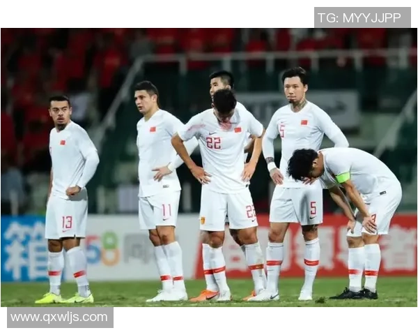 重庆羽毛球队与西安羽毛球队赛后复盘分析比赛节奏与战术对抗的深度剖析